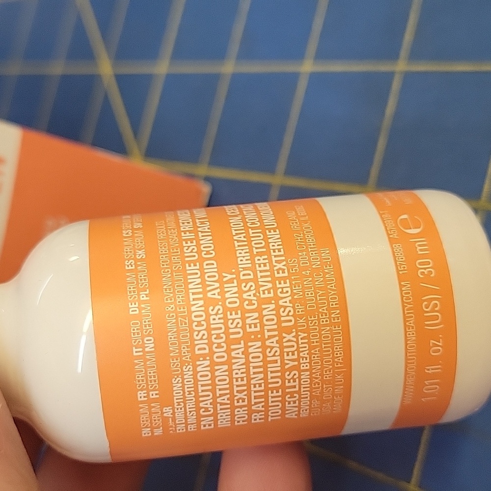 Revolution Brighten Serum - Brighten 30ml New In Box - Picture 2 of 2